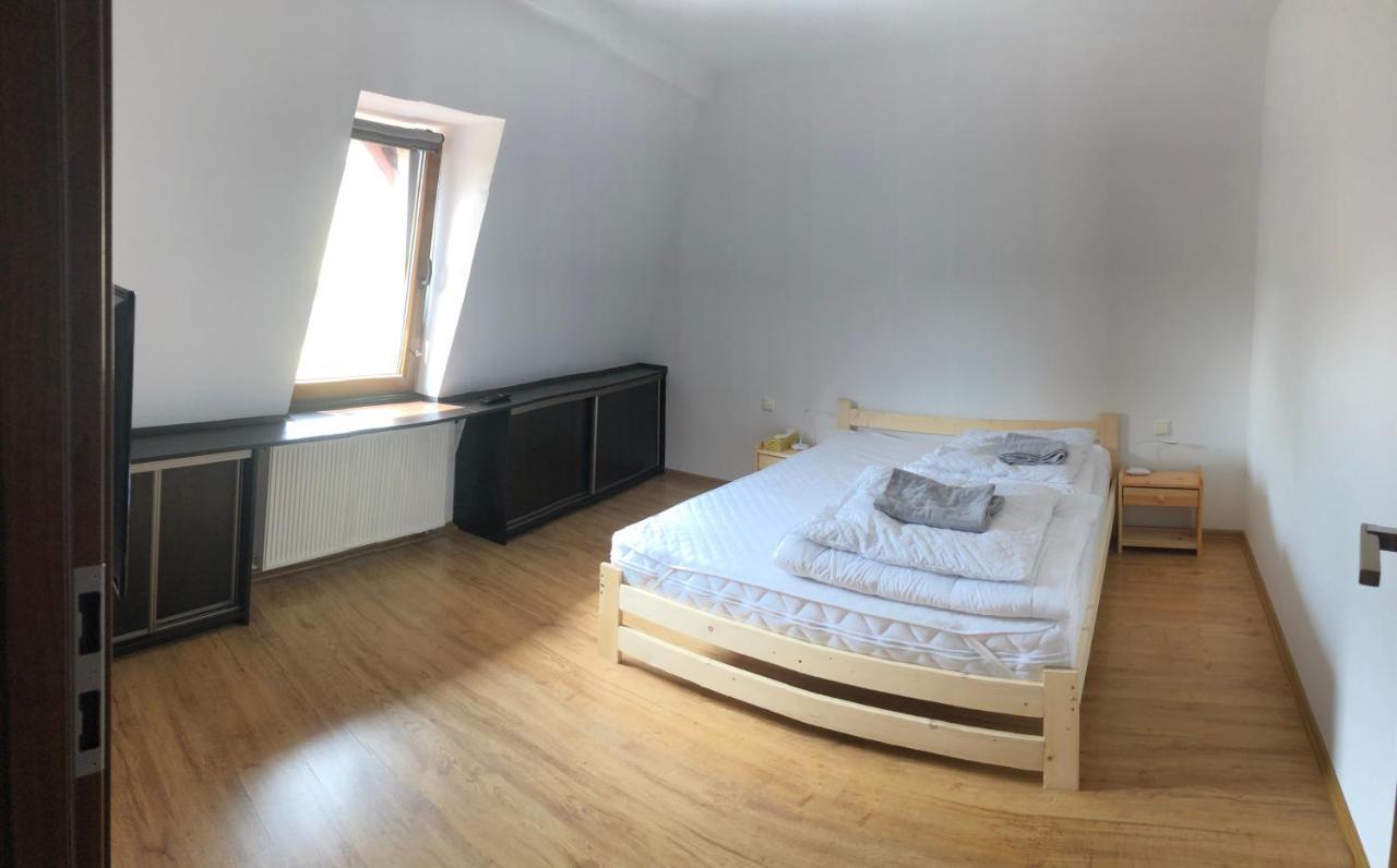 Nad Galeria Apartment Duszniki Zdroj Bagian luar foto