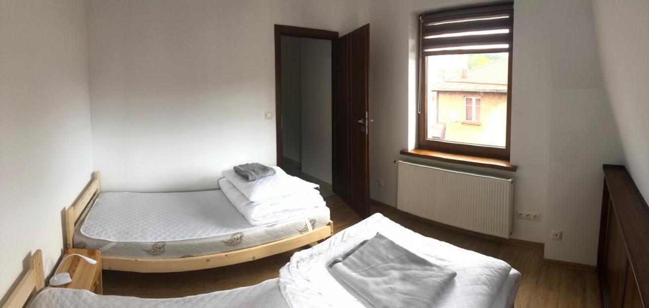 Nad Galeria Apartment Duszniki Zdroj Bagian luar foto